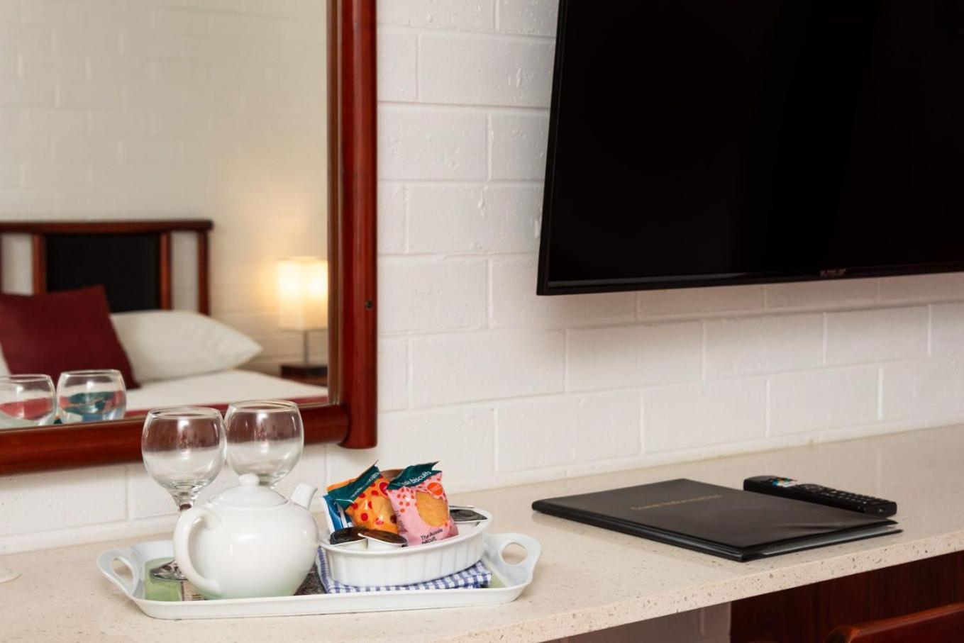 Pigeon House Motor Inn Ulladulla Esterno foto