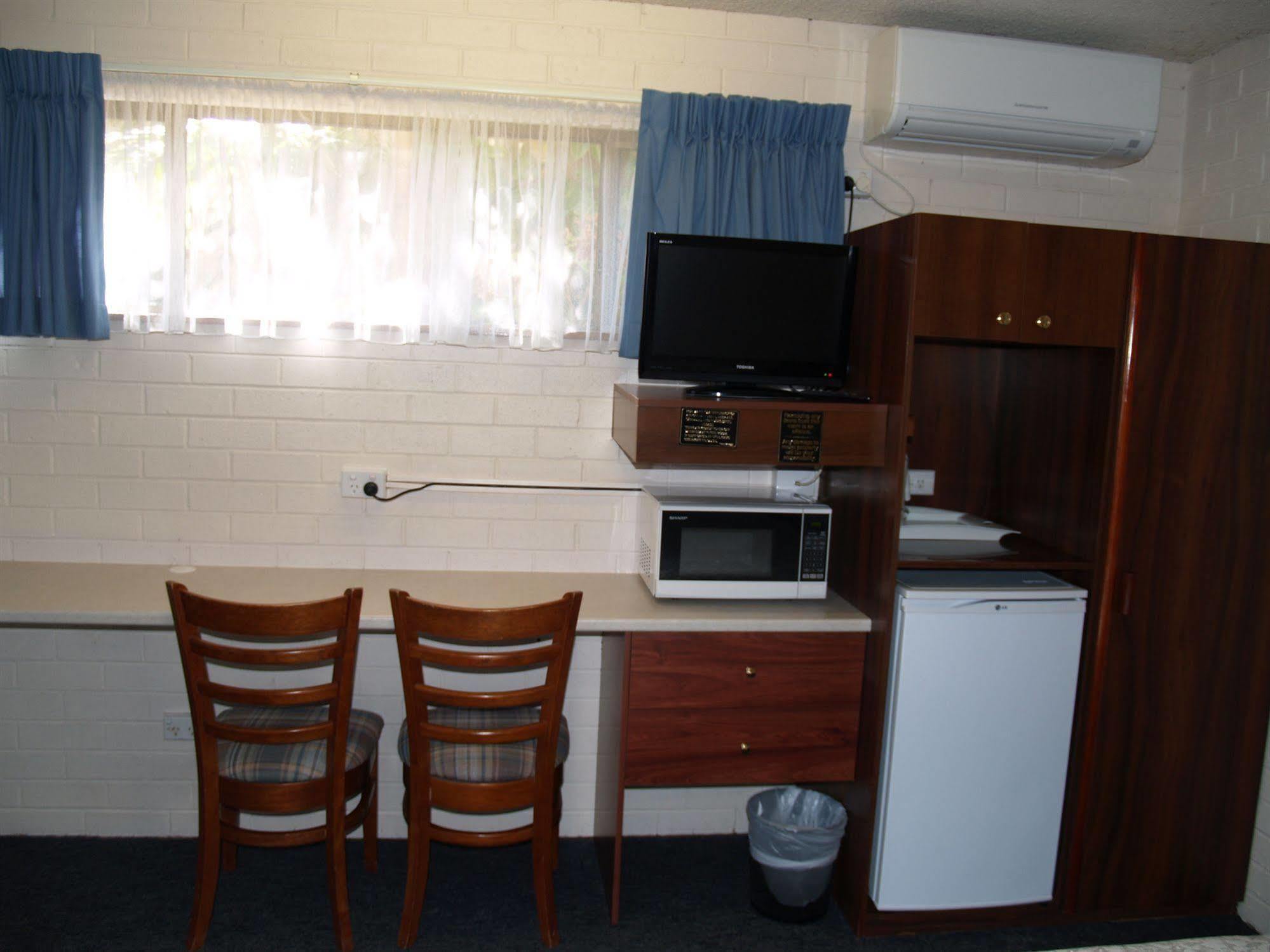 Pigeon House Motor Inn Ulladulla Esterno foto