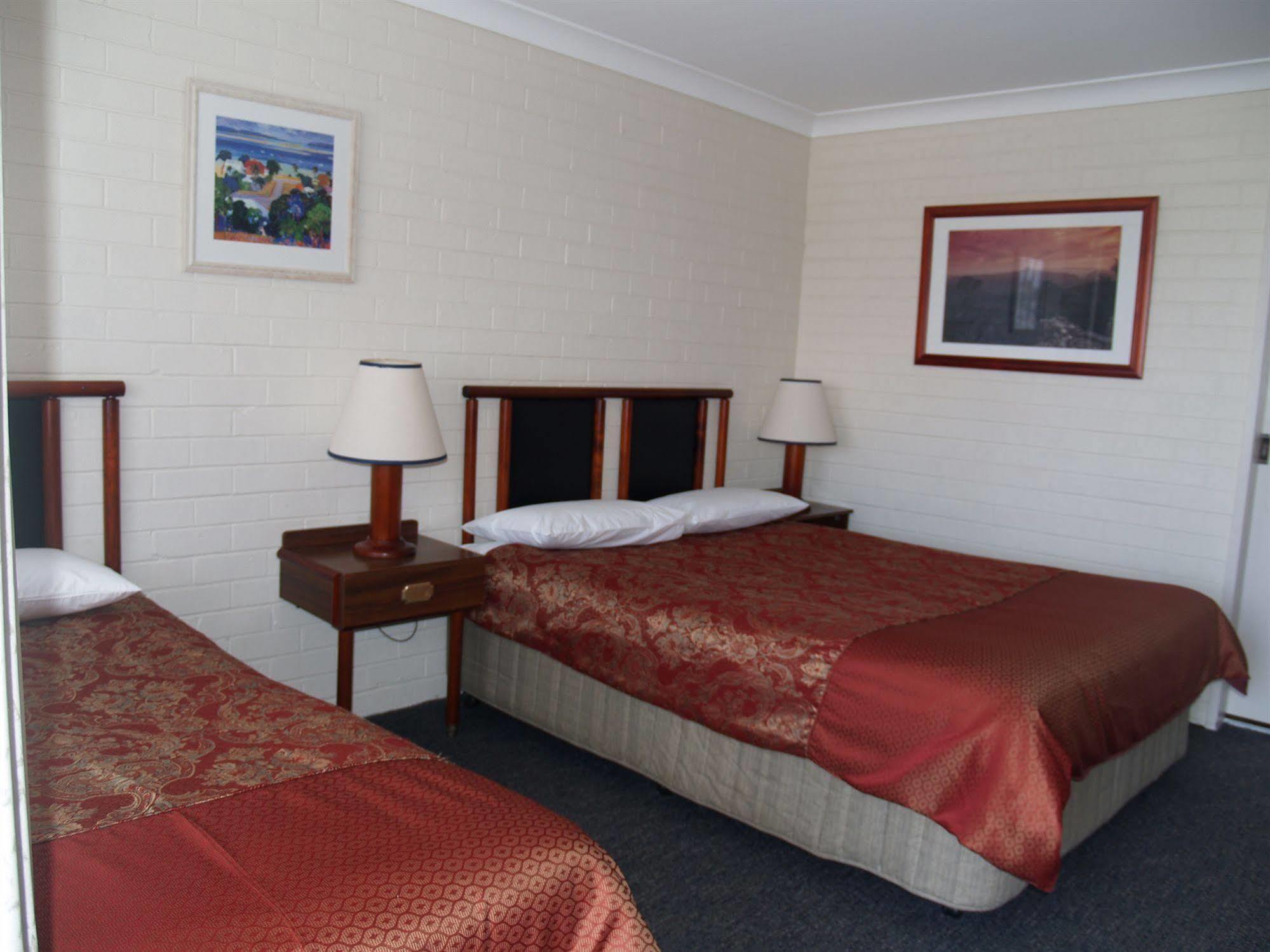 Pigeon House Motor Inn Ulladulla Esterno foto